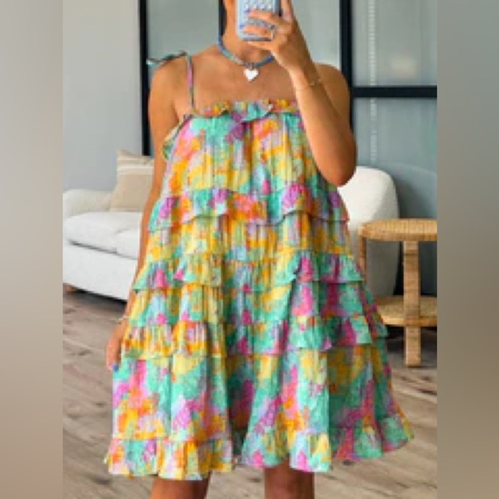 Talulah Splash Of Color Tiered Dress